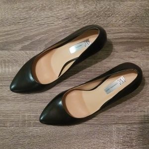 8.5 Black High Heels